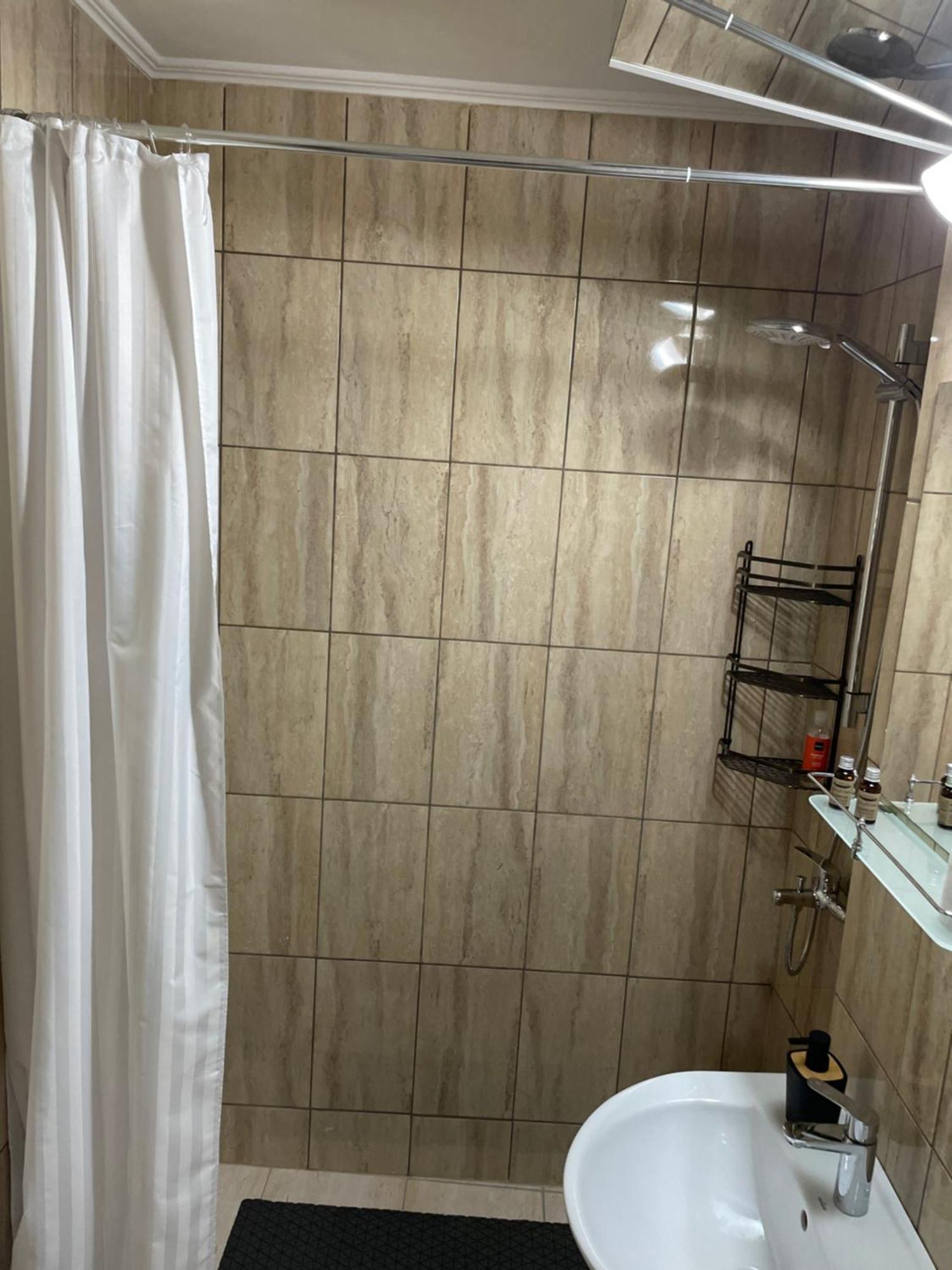 Central Studio Lcs Hunedoara Exteriér fotografie