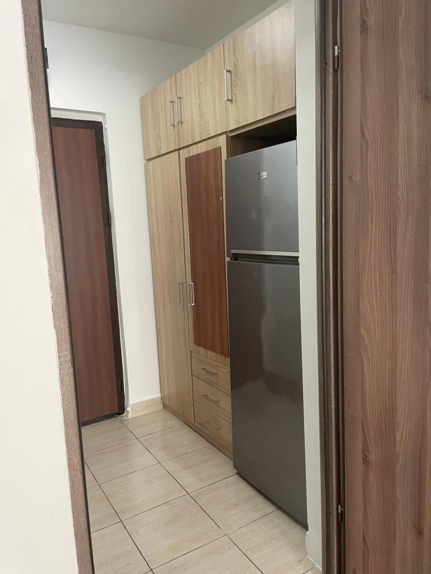 Central Studio Lcs Hunedoara Exteriér fotografie